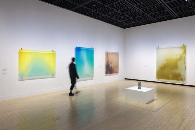 「ふたたびくみたてる 日本の新進作家 vol.23」音声ガイドのご案内 | 東京都写真美術館